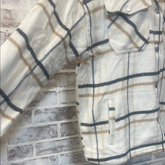 Cream and Black Utility Jacket with Stand-Up Collar small - Picture 4 of 7